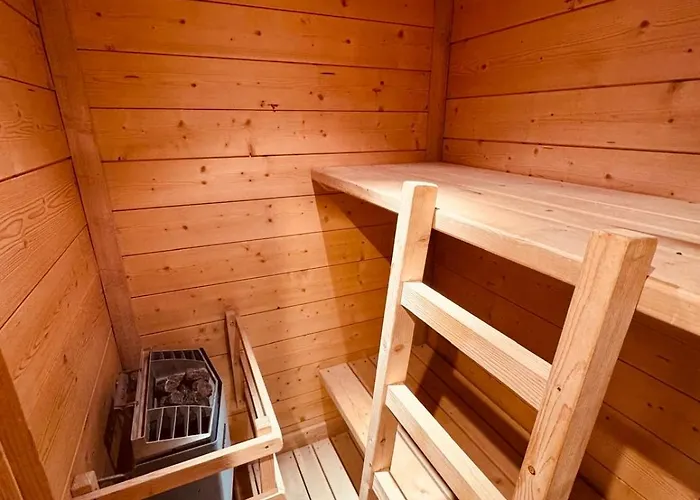 Loue Proximite Pistes Rochebrune Et Centre-ville Σαλέ